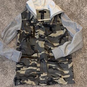 Forever 21 Camouflage Utility Jacket with Gray Sleeves